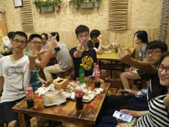 万荣烧烤加盟,学烧烤技术,开烧烤店多少钱疯狂烤翅加盟